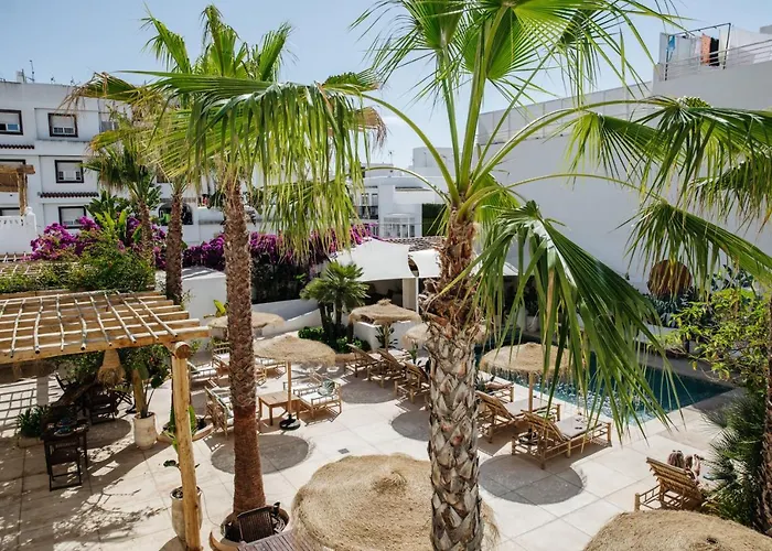 La Bohemia Del Rio Boutique - Adults Only 2* Santa Eulalia del Río