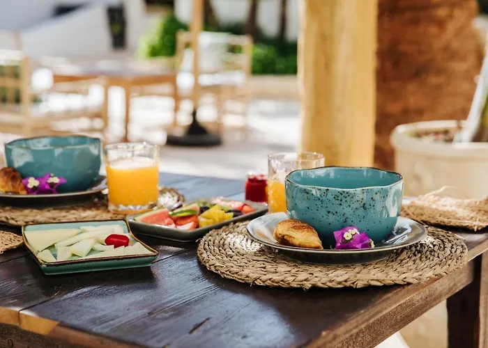 La Bohemia Del Rio Boutique - Adults Only Hotel Santa Eulalia del Río